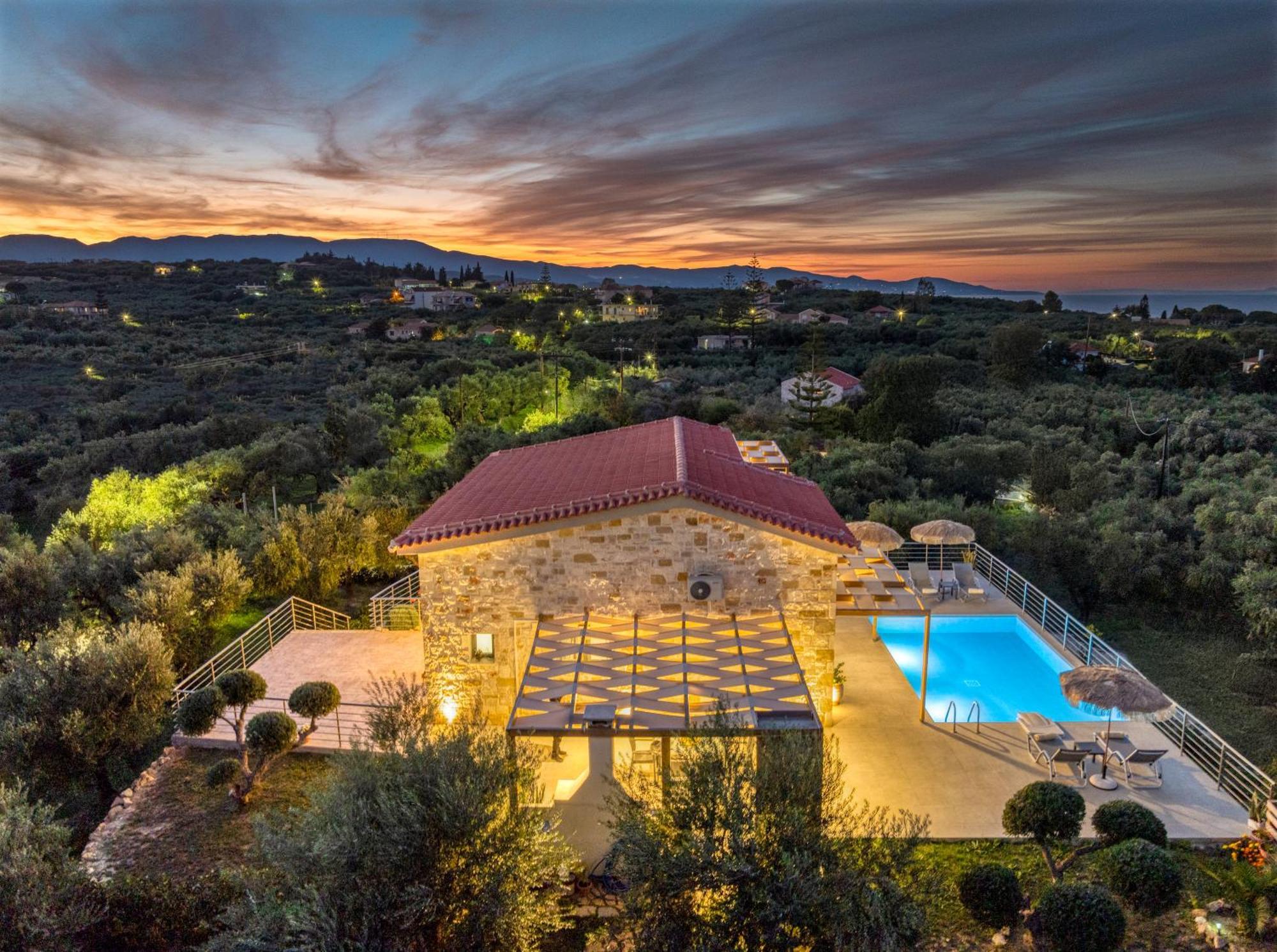 Fellenza - Pool By The Sea With Stunning Sunriseview Villa Tsilivi (Zakynthos)