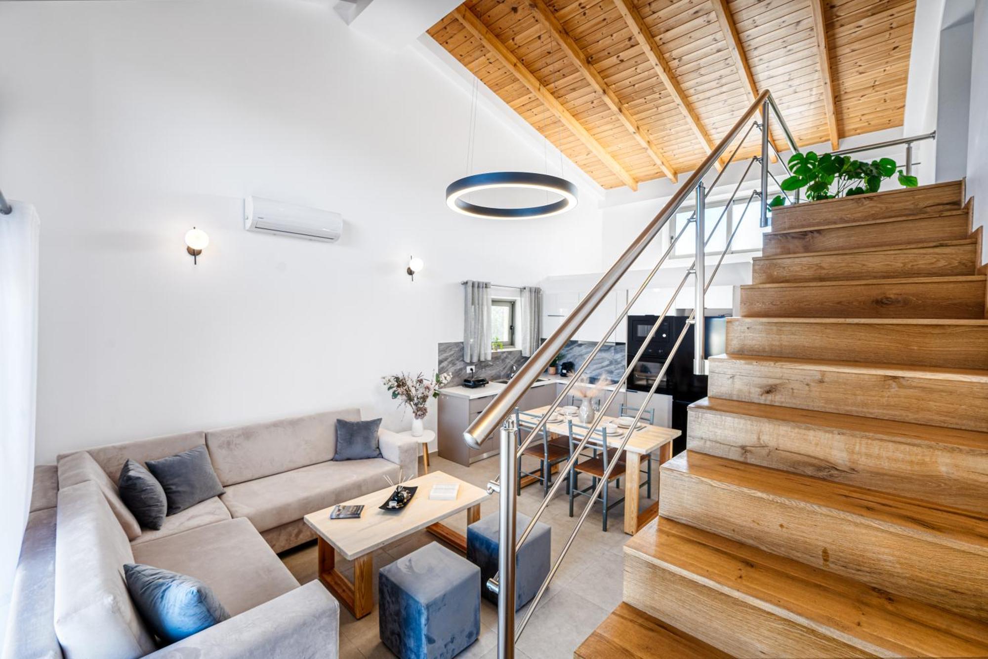 Villa Fellenza - Pool By The Sea With Stunning Sunriseview
