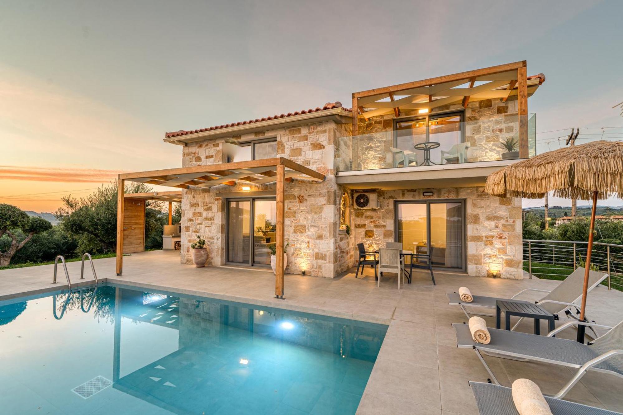Fellenza - Pool By The Sea With Stunning Sunriseview *