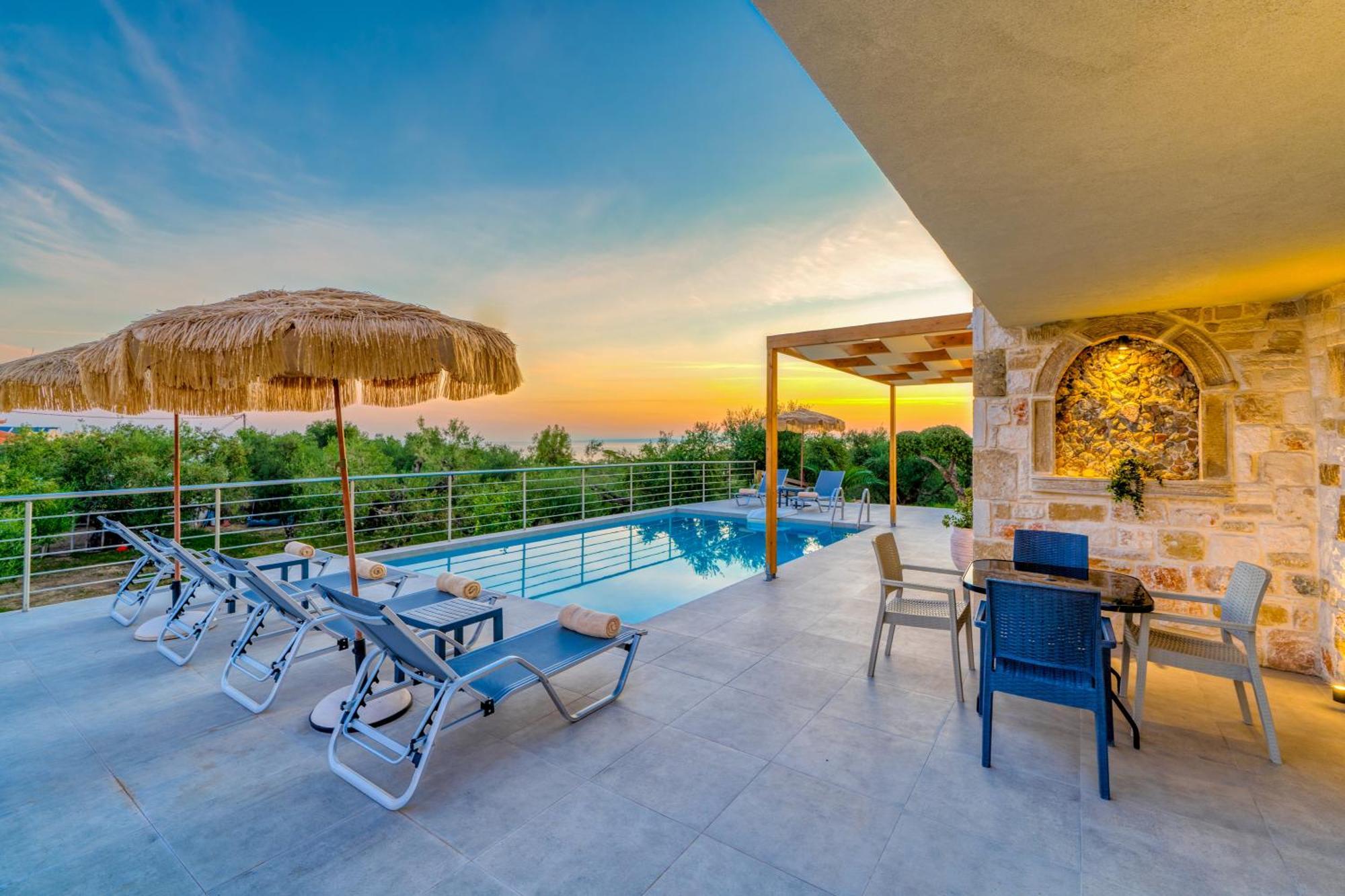 Fellenza - Pool By The Sea With Stunning Sunriseview Villa *